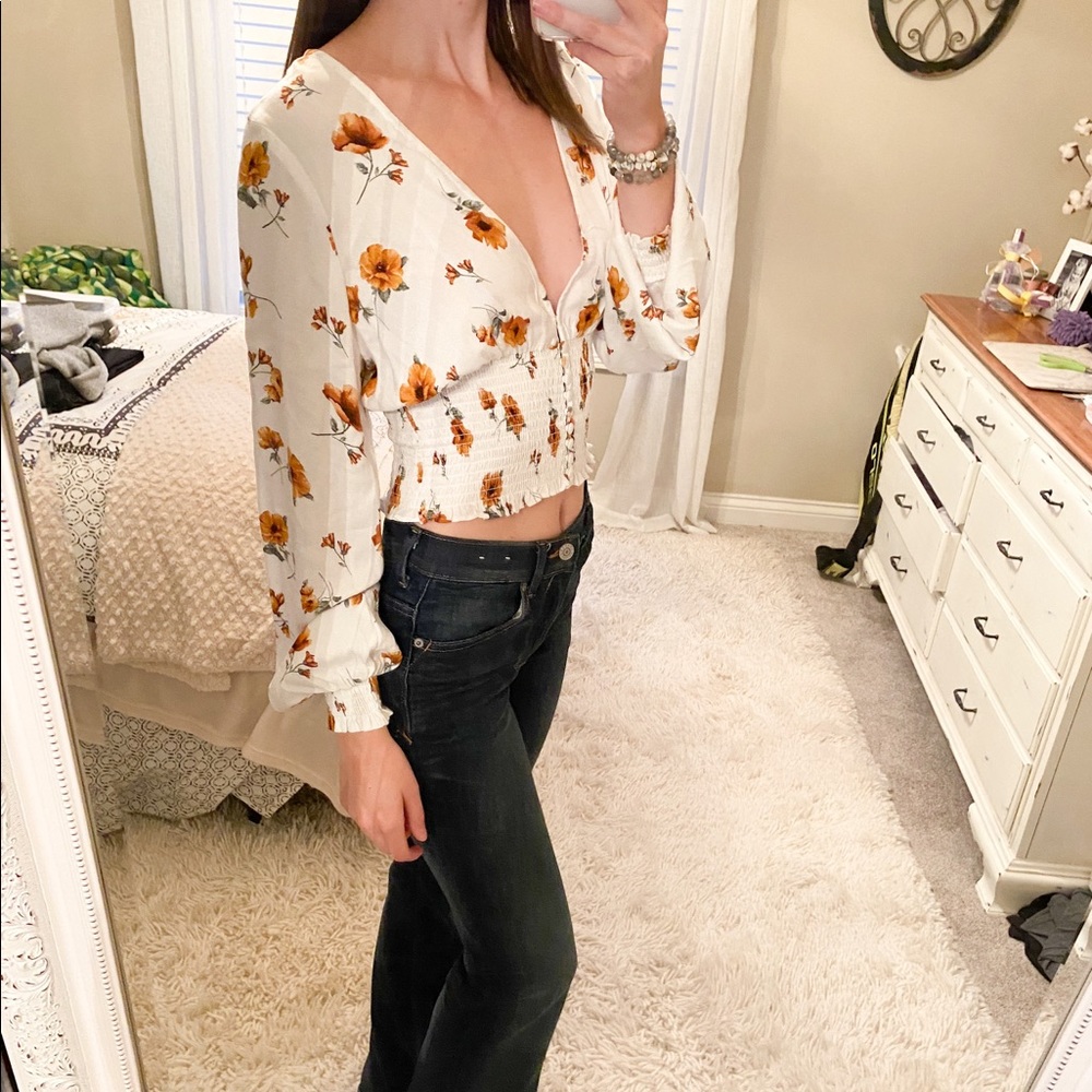 Forever 21 White and Orange Flowers Long Sleeve